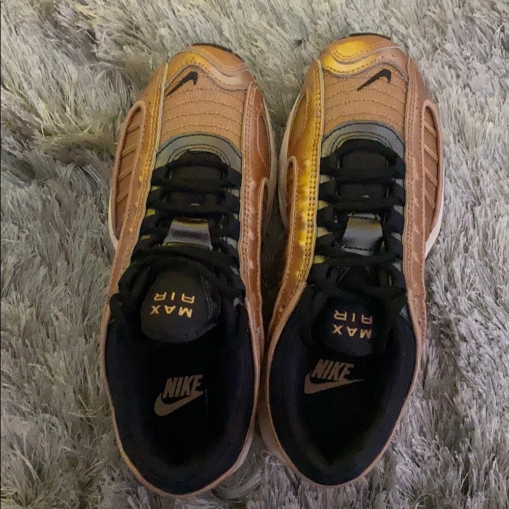 Nike Air Max Brand New Never Worn - Picture 6 of 8
